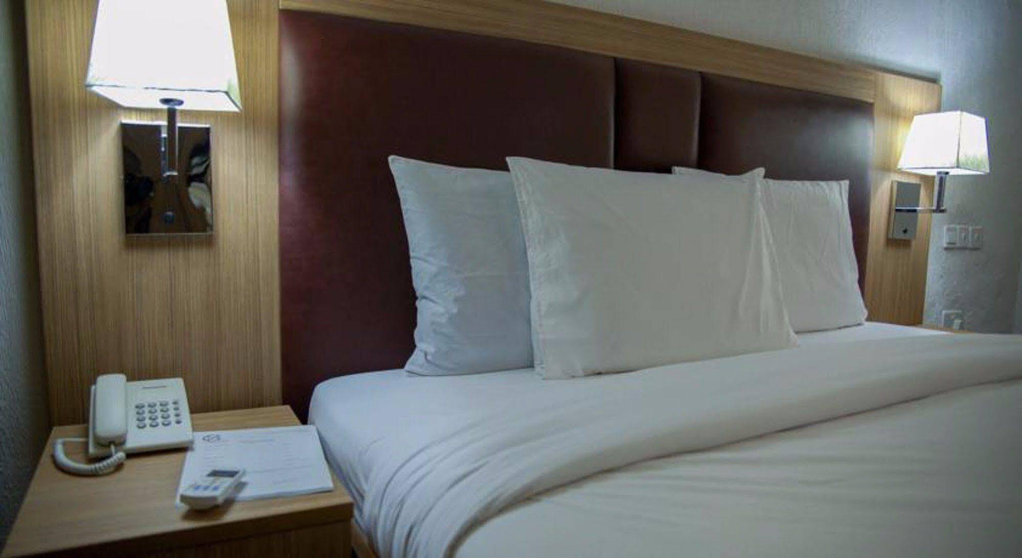 Cubana Suites Mobushipe Kültér fotó